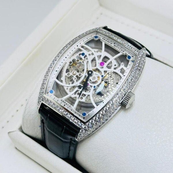 Montre en cuir Franck Muller