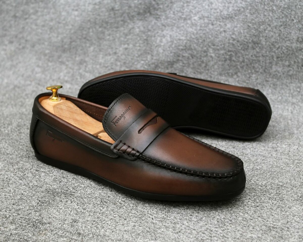 Mocassins en cuir