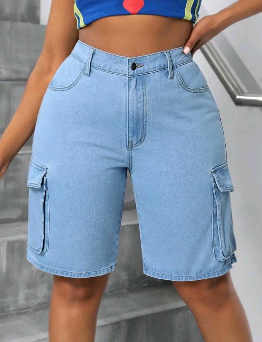 Shorts en denim cargo femme