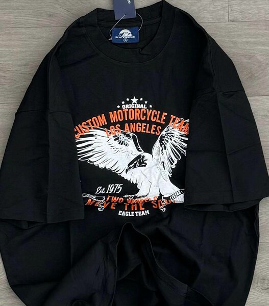 T-shirts graphiques tendance