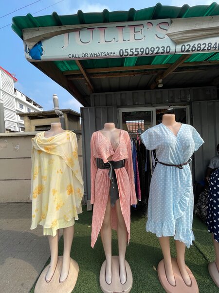 Straight dress, kimono