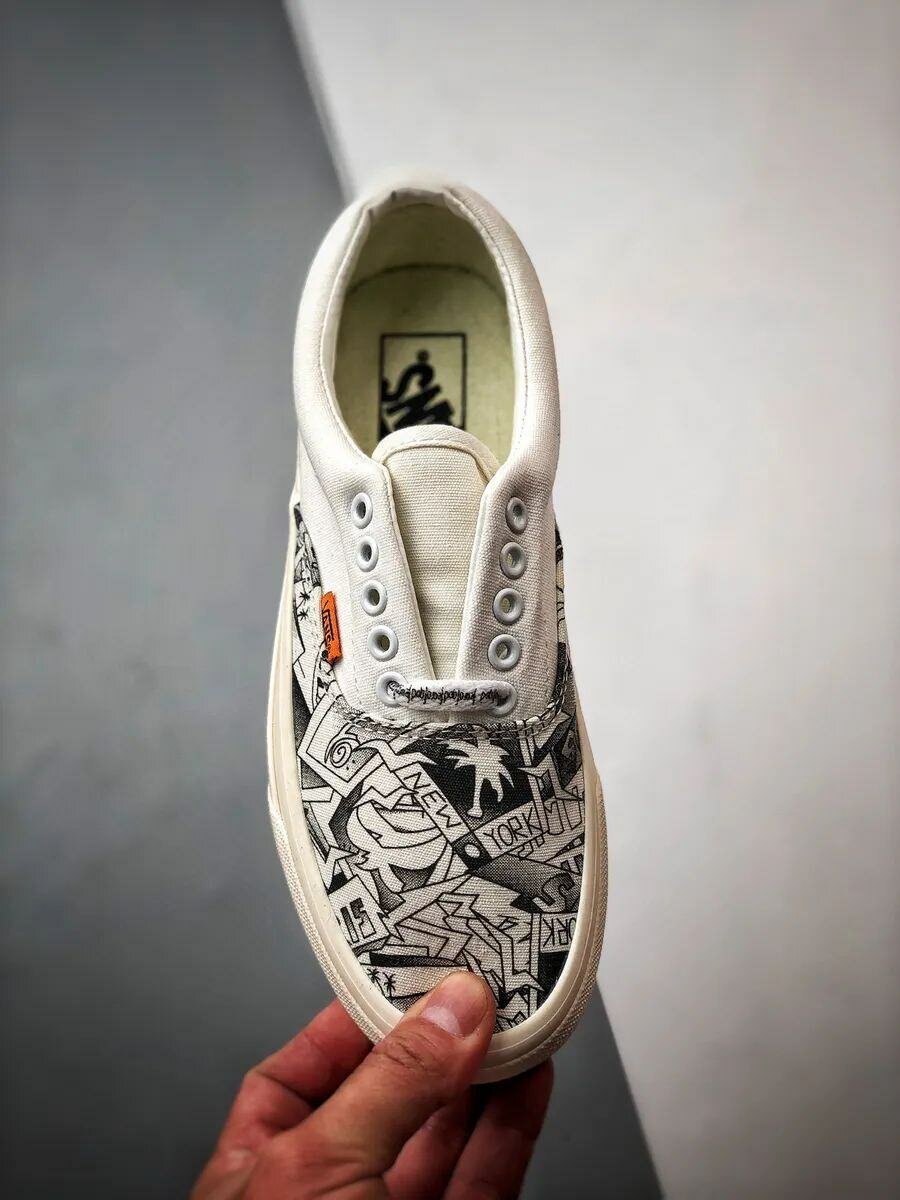 Vans Slip-On Graffiti Sneakers