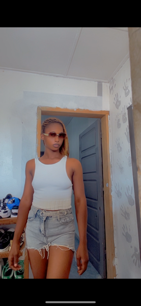 Débardeur blanc minimaliste