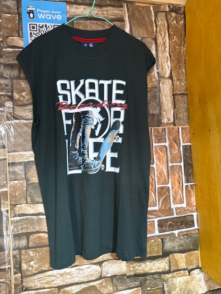 T-shirts graphiques tendance