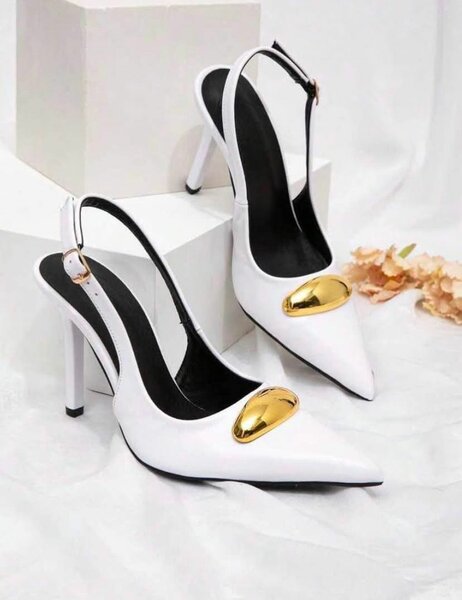 Escarpins à talons élégants