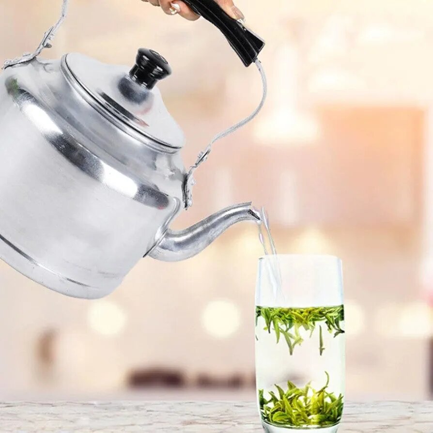 Grand bouilloire disponible