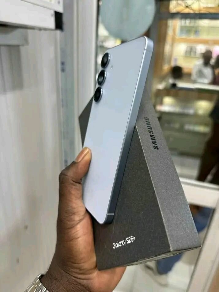 Samsung Galaxy S25+ Smartphone