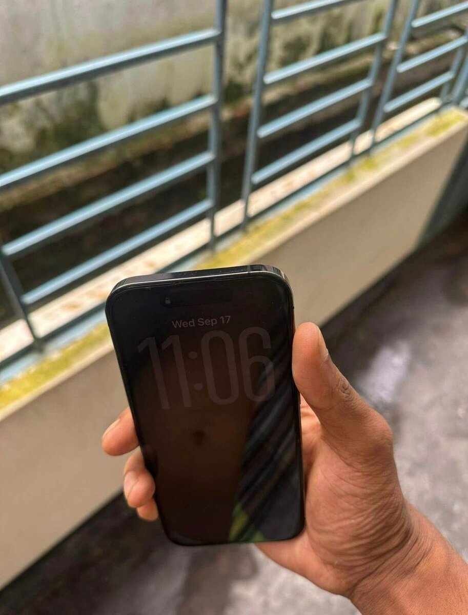 iPhone 14 pro max neuf