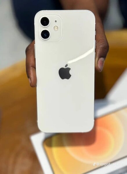 iPhone 12 Blanc 128 Go