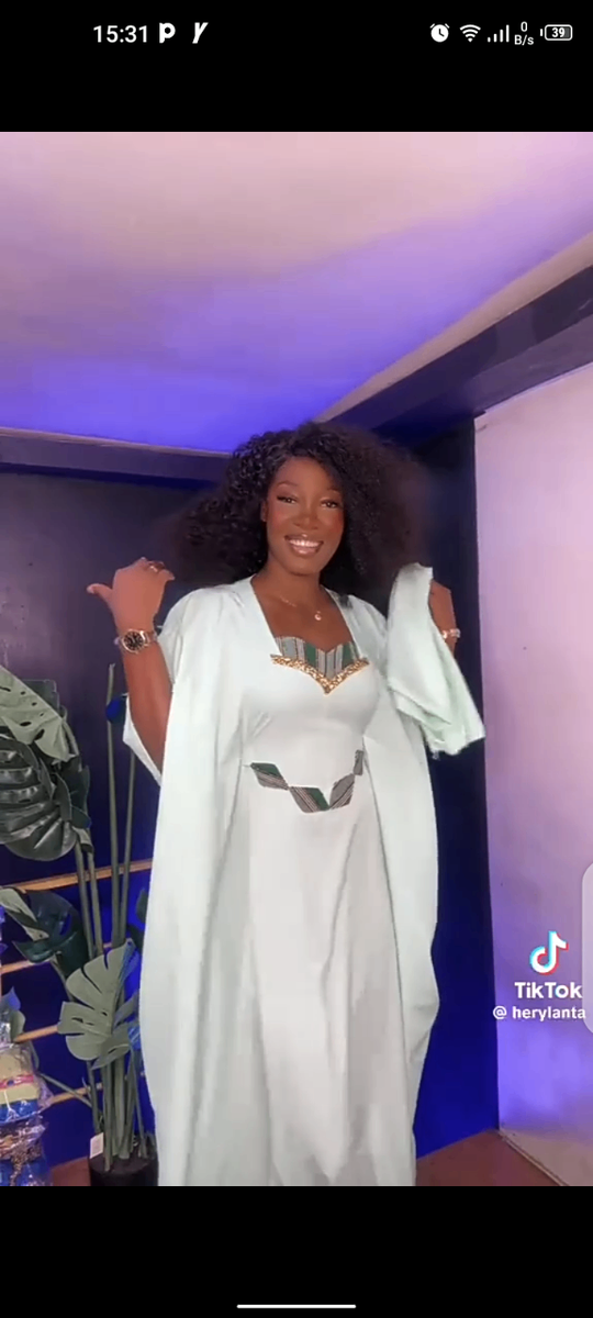 Robe caftan élégante unique