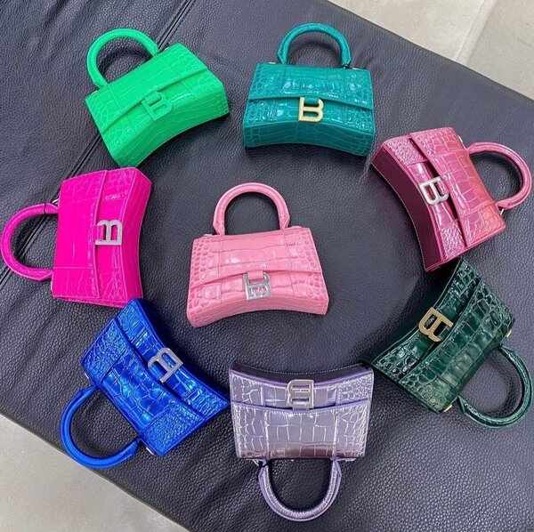 Mini sacs à main colorés