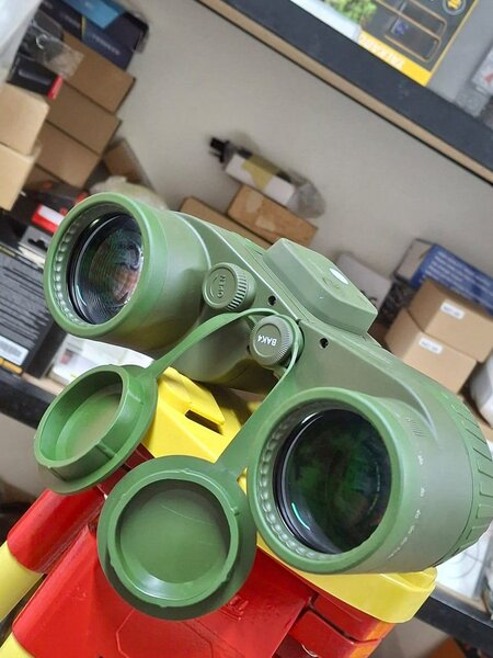 JUMELLES PROFESSIONNELLE 10×50