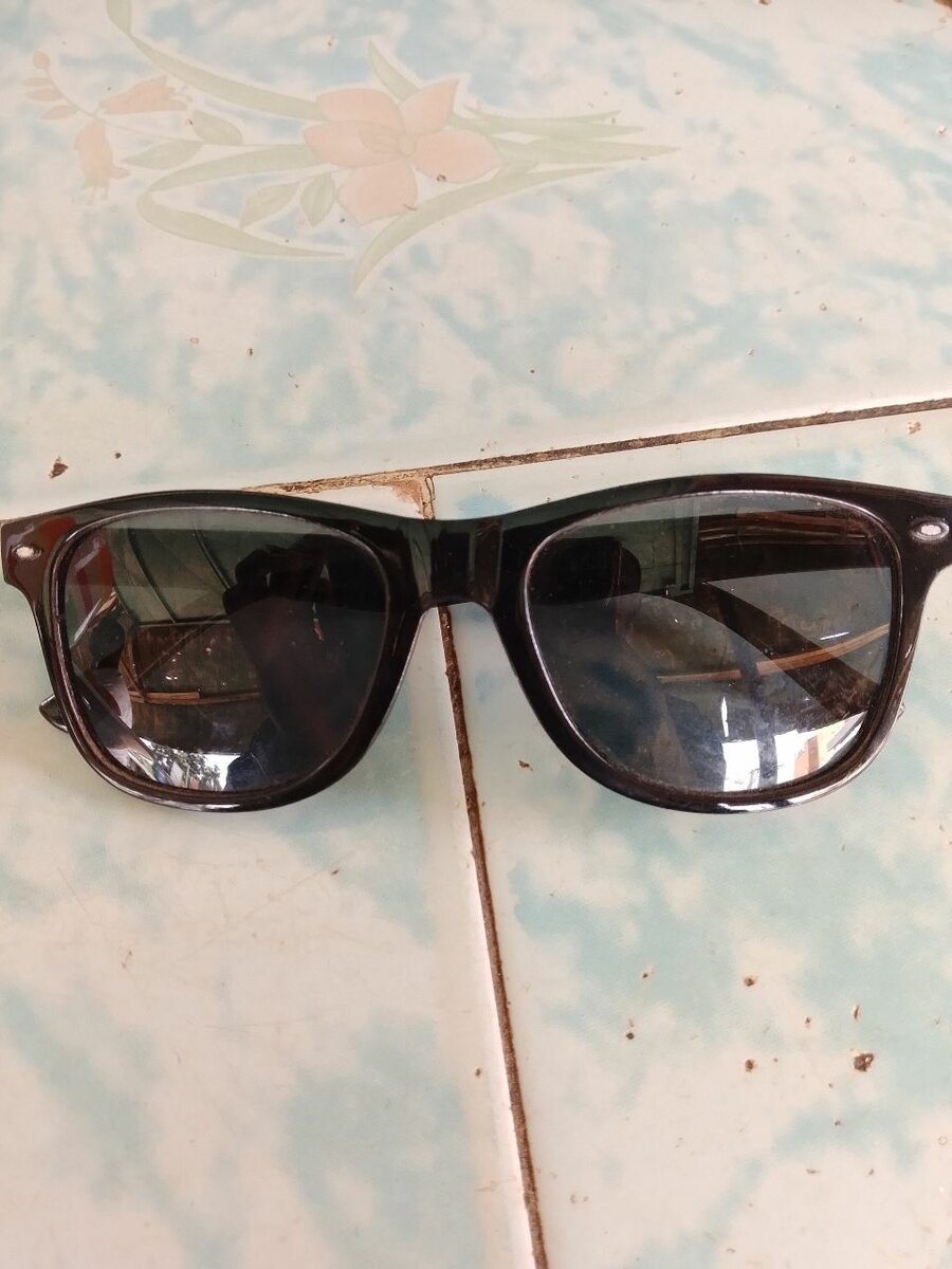 Lunettes de soleil style rétro