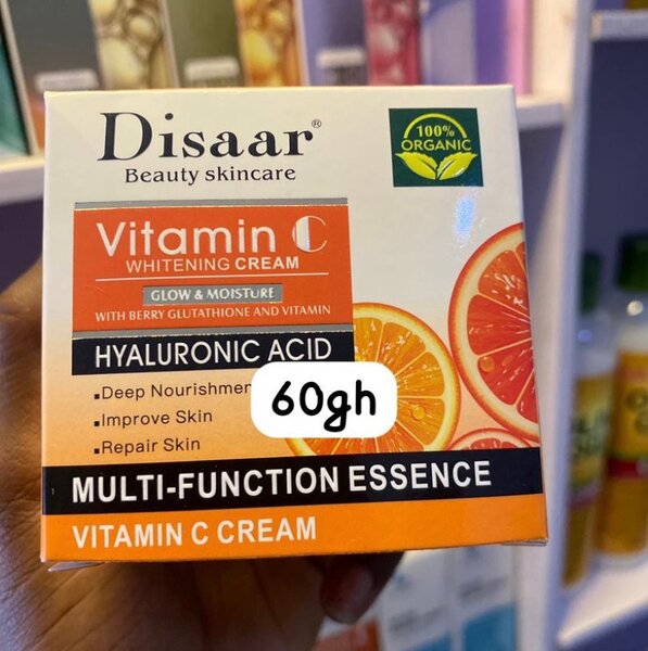 Disaar vit c+hyaluronic to brighten and improve your skin