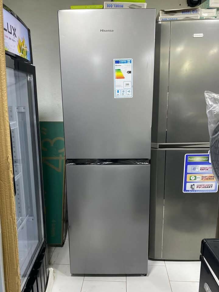 Réfrigérateur Combiné Hisense