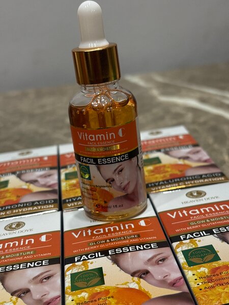 Essence Vitamin C Hydratation