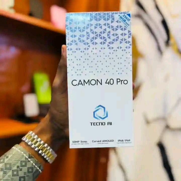 TECNO Camon 40 Pro