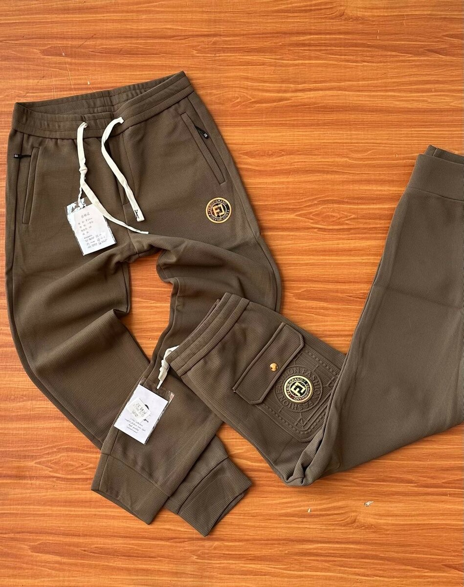 STOCK JOGGERS AVAILABLE IN  30,  32,  34 , 36 & 38 *PRICE CO