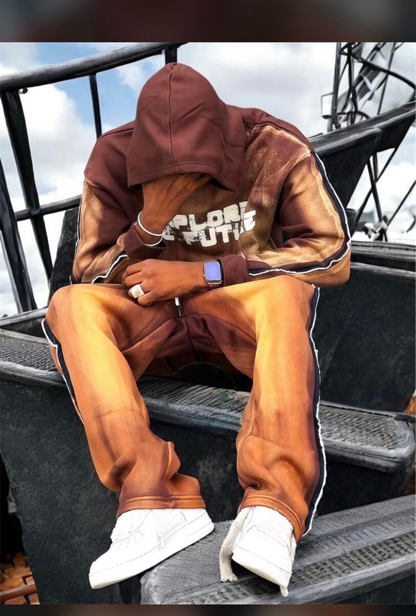 Tenue de survêtement moderne