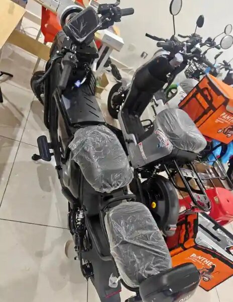 Scooter électrique moderne