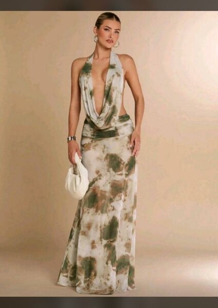 Robe dos nu imprimé élégante