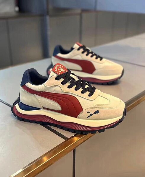 Baskets modernes unisexes