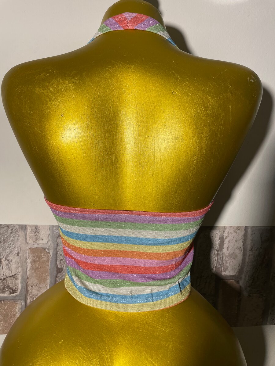 Top dos nu rayé coloré