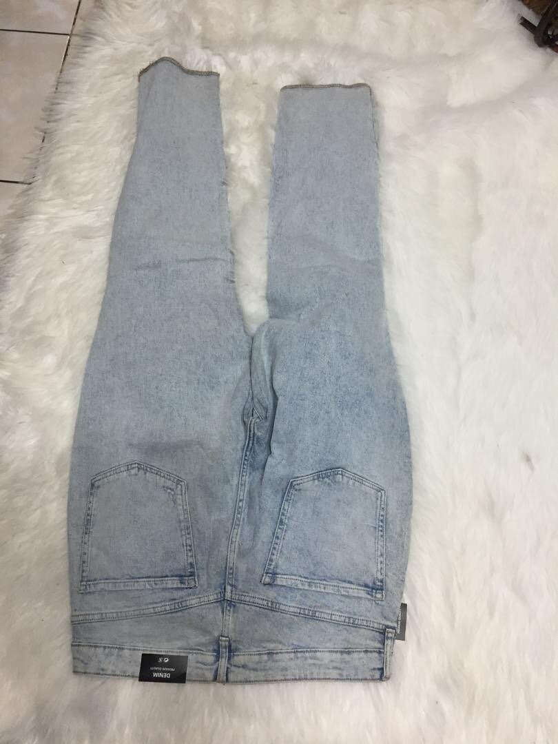 High quality Jeans available