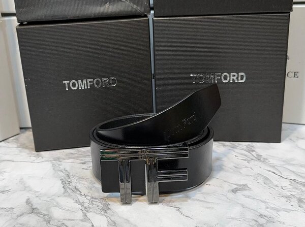 Ceinture en cuir élégante homme