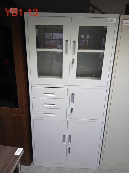 Armoire de rangement bureau