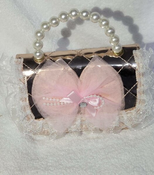 Sac pochette perlé chic