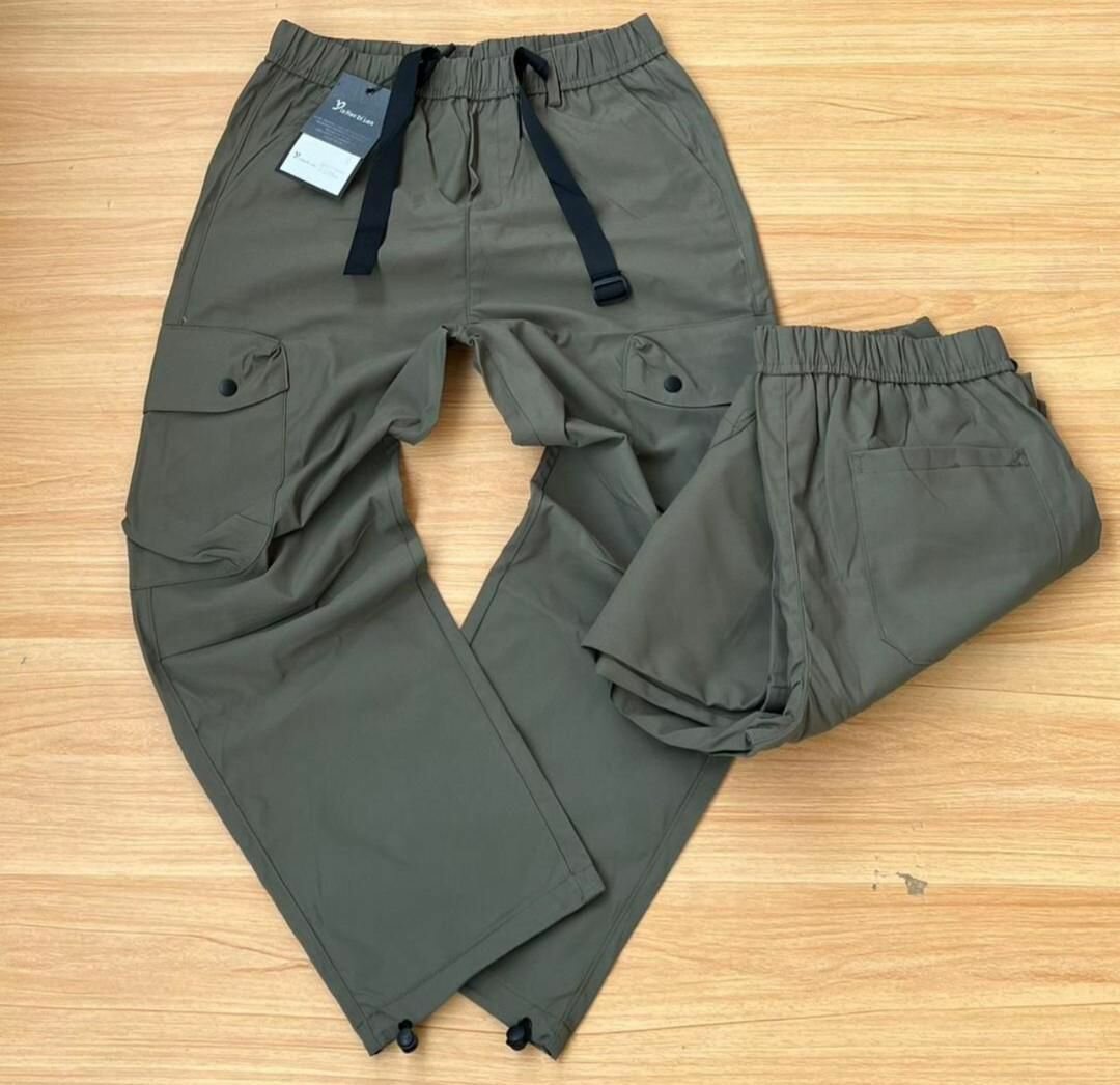 Side pocket trousers
