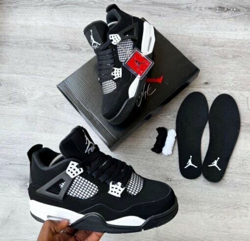 Air Jordan 4