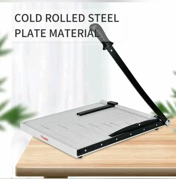 Papper cutter / Coupe papier