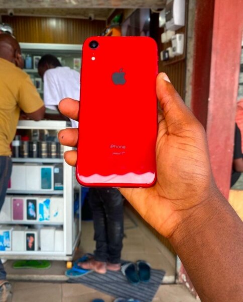 iPhone XR Rouge Vif