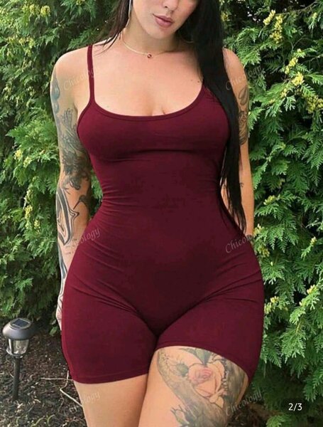 Combishort moulant élégant