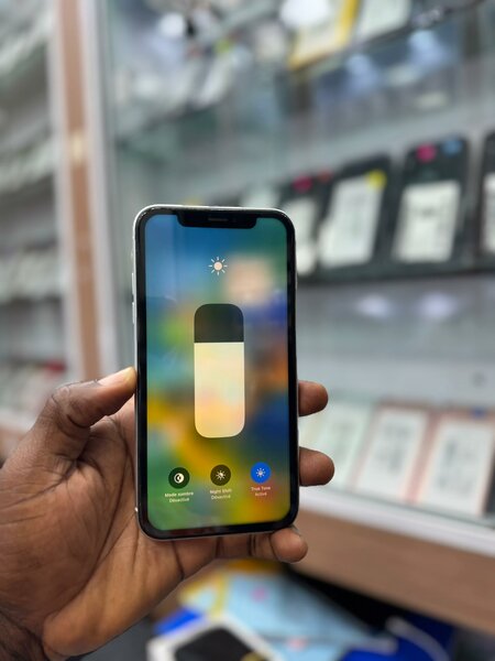 Xr 64Go tout est dorigine