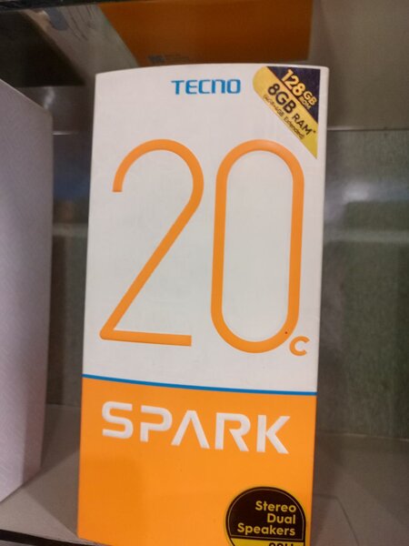 Tecno spark 20c