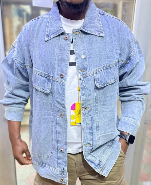Veste en jean tendance homme