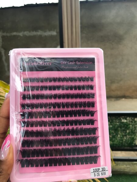 Extensions de Cils 3D