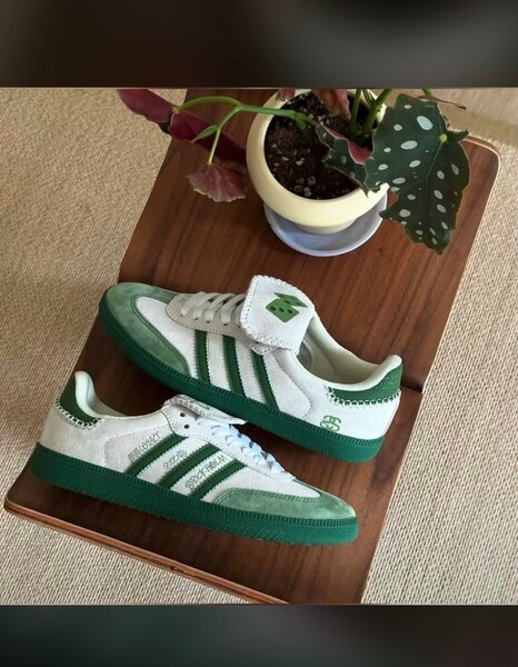 Baskets rétro vertes et blanches