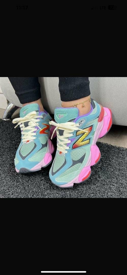New Balance 9060