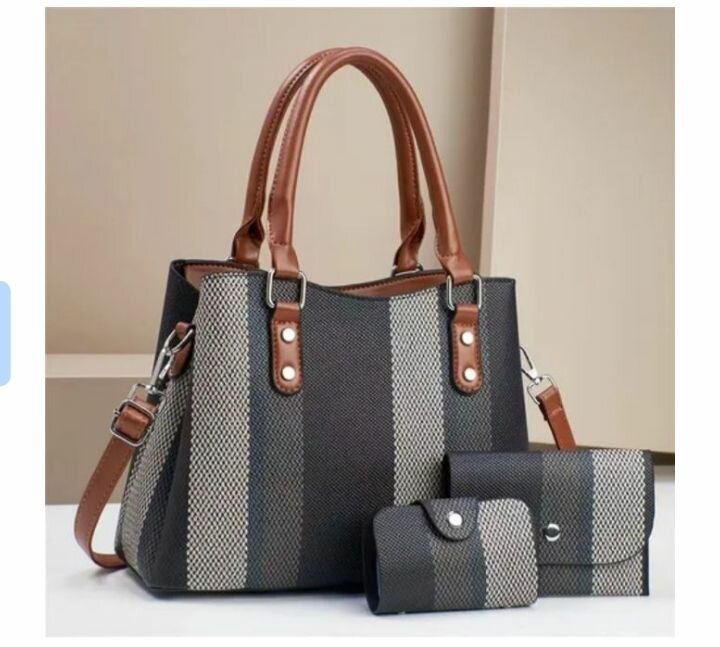 Sac à main rayé élégant