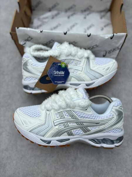 Baskets de running colorées