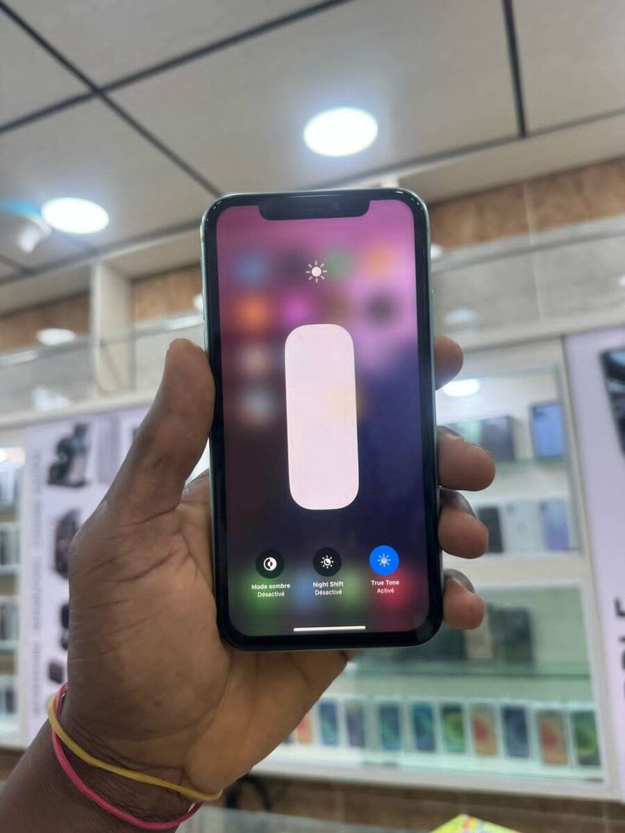 iPhone 11 simple 64giga