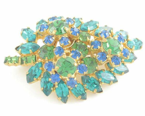 Brooche