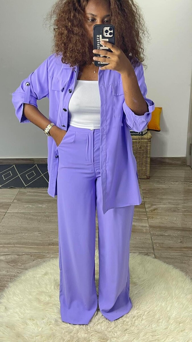 Costume pantalon élégant femme