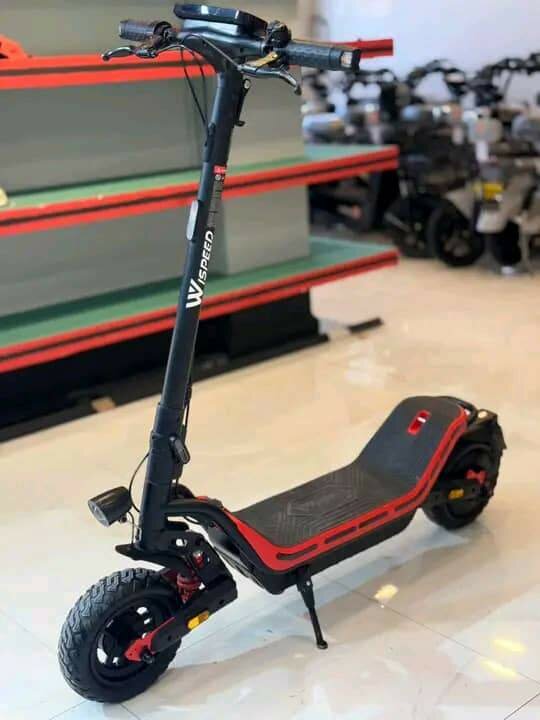 Trottinette électrique puissante tout-terrain