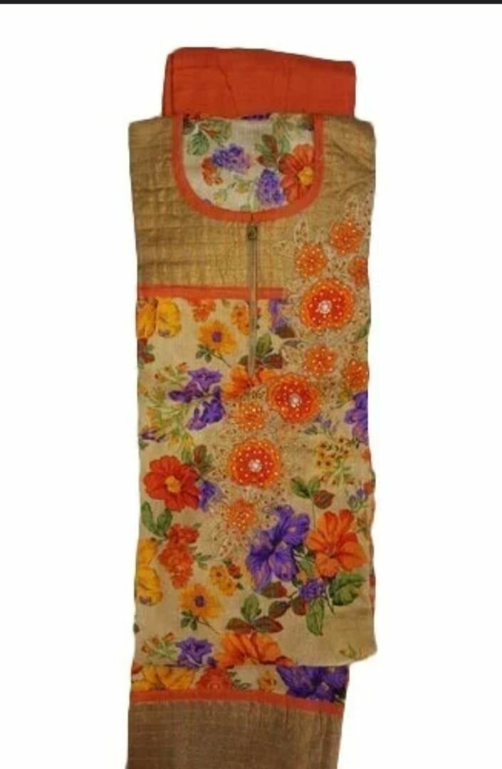 Ladies suit