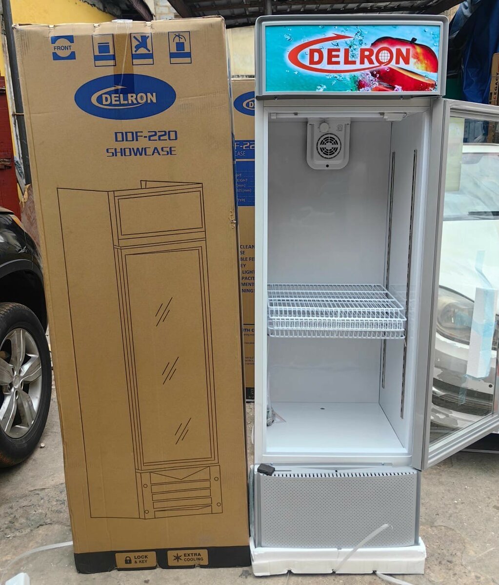 Delron display fridge